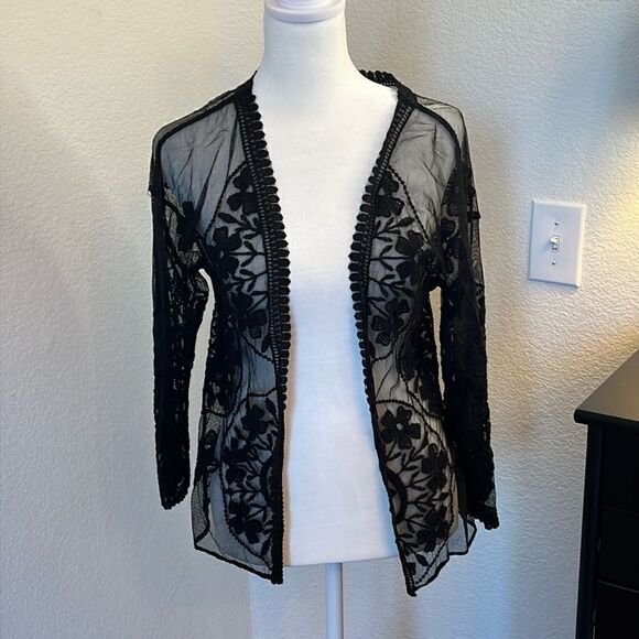 Rebellion Jackets & Blazers - Rebellion Crochet and Lace Jacket - Size Large